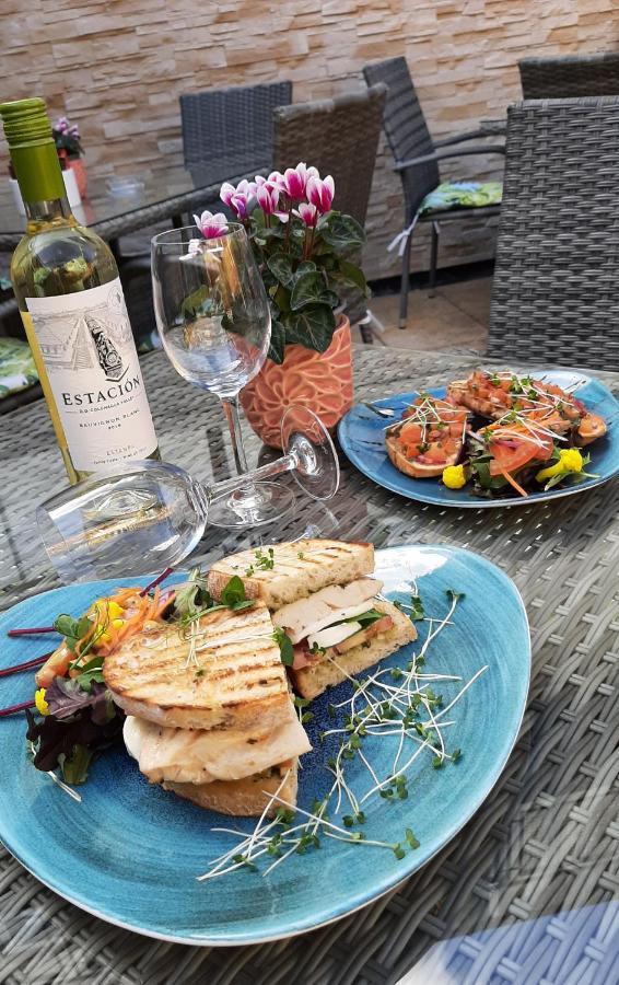 Hotel The 'Rafter'S Gastropub Kilkenny Esterno foto