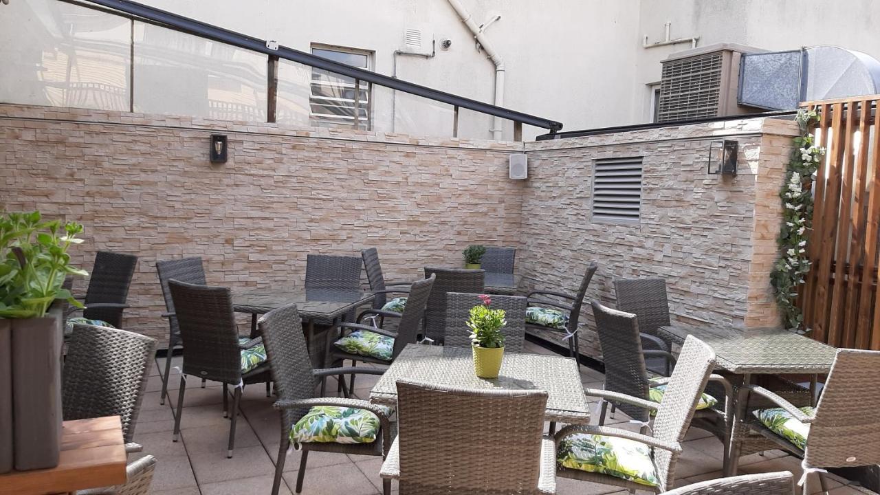 Hotel The 'Rafter'S Gastropub Kilkenny Esterno foto